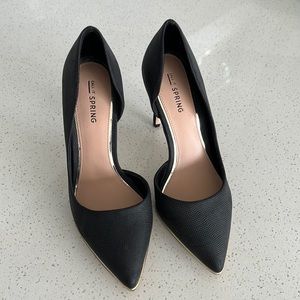 Spring black heels NWOT size 7